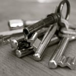 Manutenzione di porte e serrature: perché è importante